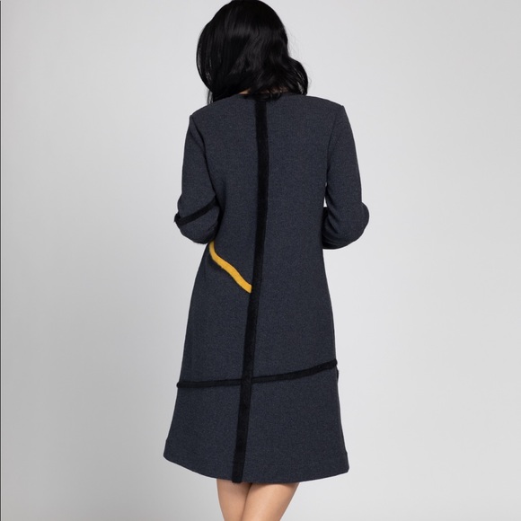 LADY WEB - Picture 2 of 2